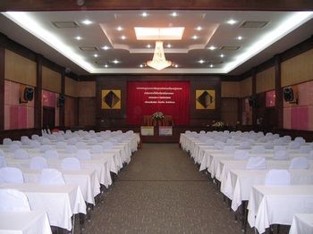 Tanya Resort Чіанграй Екстер'єр фото